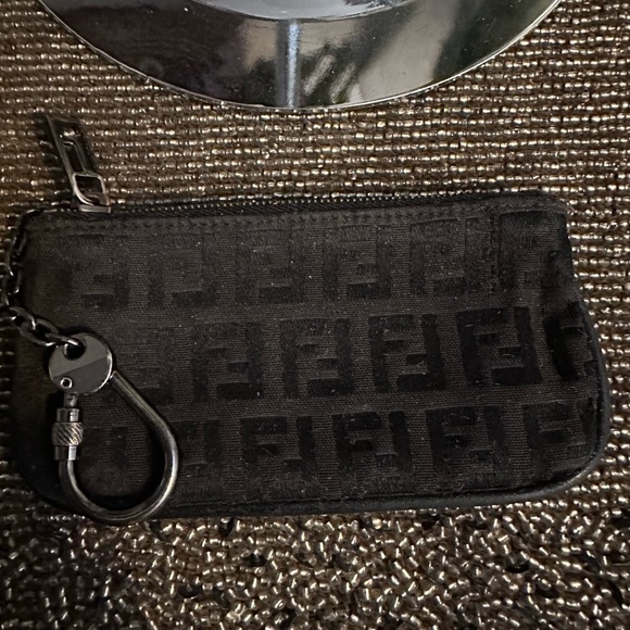 Vintage Fendi Zucchino rare black key pouch 5”x 2 3/4” with gun metal hardware - Picture 3 of 12